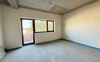 Duplex  cu suprafata utila generosa, pe o strada linistita! - Poză 11