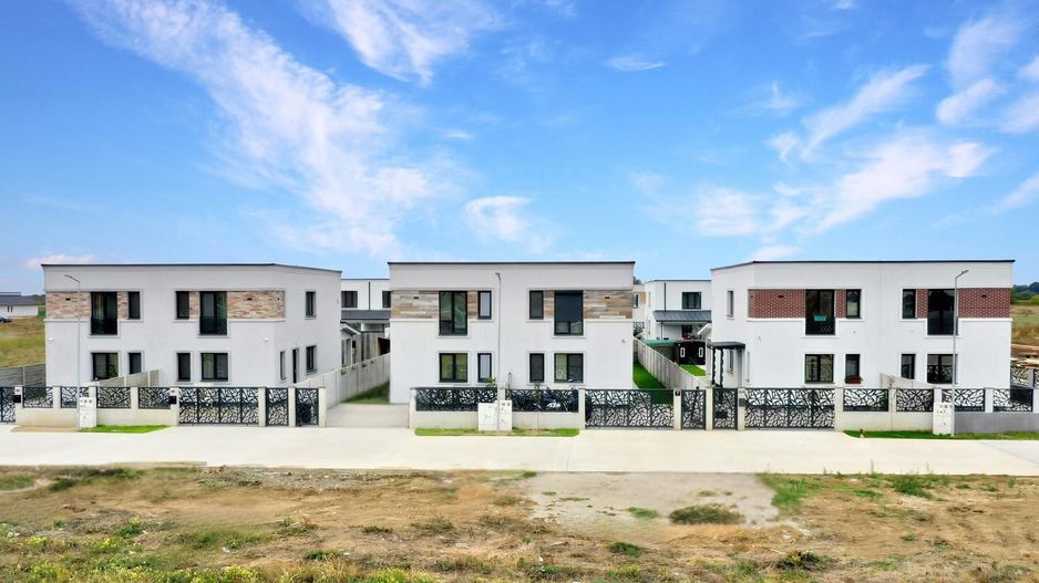 Comision 0 | Duplex 4 Camere | Proiect Ultramodern | Bucovat-Remetea - Poză 2