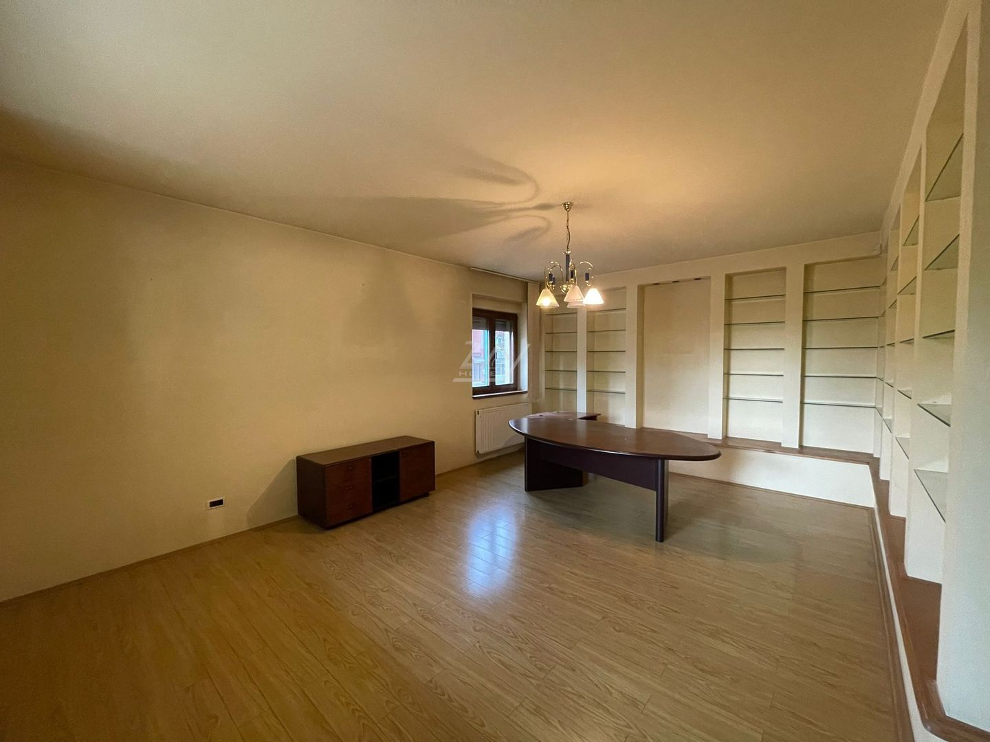 Casa individuala deosebita in zona Girocului - pozitie excelenta. Garaj dublu. - Poză 3