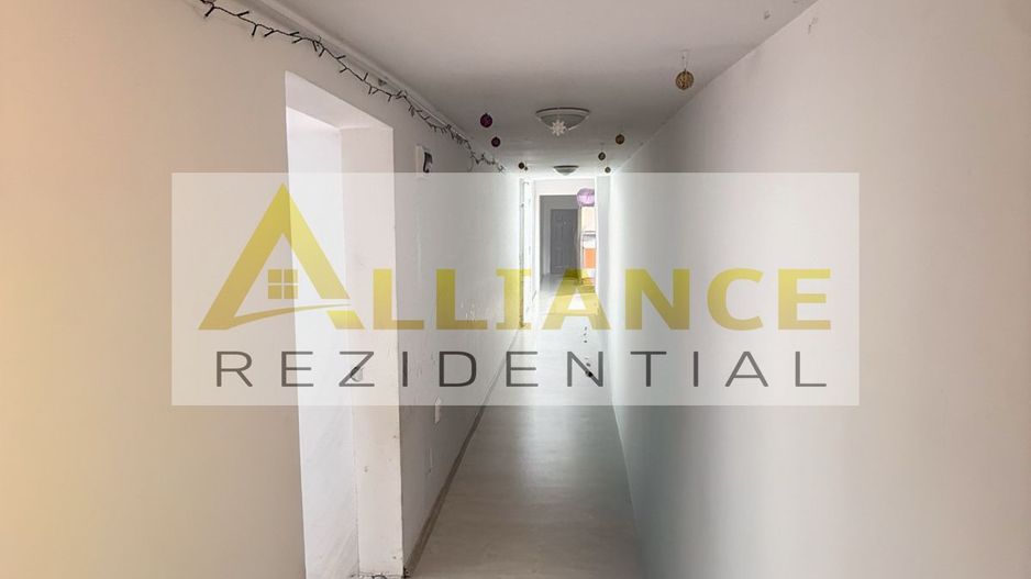 APARTAMENT 4 CAMERE - 145 MP - 95000 EURO - SECTOR 5 - Poză 7