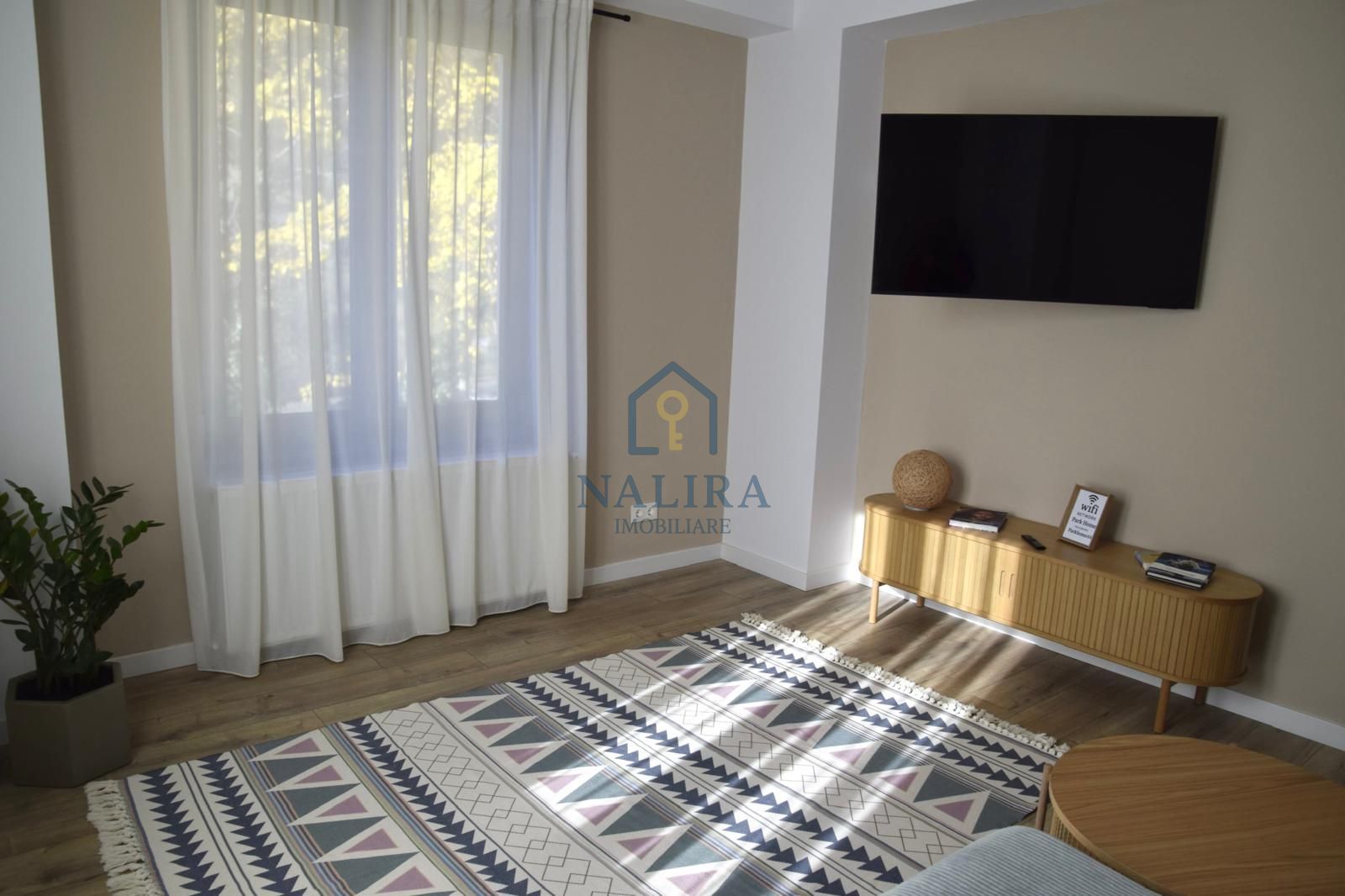 Casa moderna de inchiriat - Parcul Regina Maria - 4 camere - Poză 4