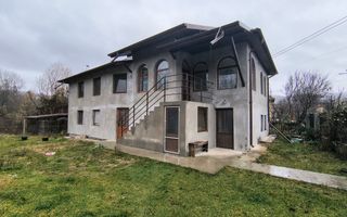 Casa de vânzare în Malu cu Flori- liniște, natura și aer curat! - Poză 17