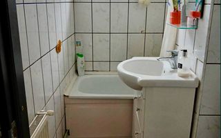 Apartment 3 camere la cheie, 50 mp , decomandat. Zona Vlaicu(Kaufland) - Poză 8