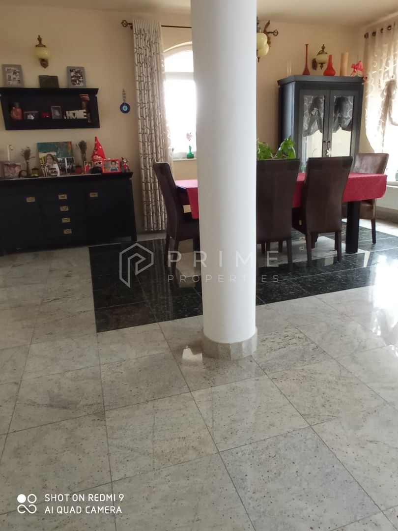 Reședință de lux cu potențial comercial –zonă Băi, Sângeorgiu de Mureș - Poză 10