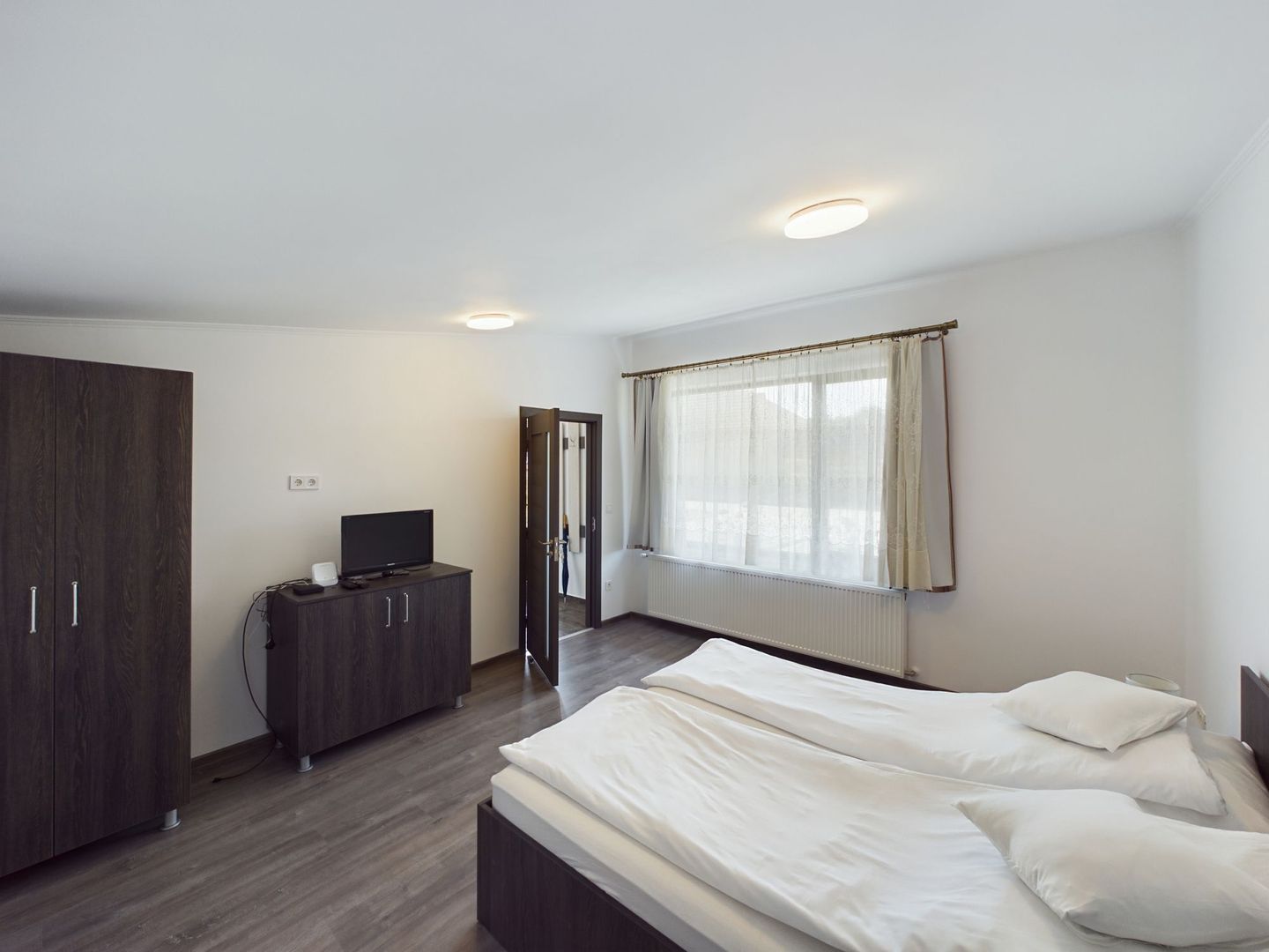 Afacere la cheie în Mezőhegyes-Ungaria - Poză 9