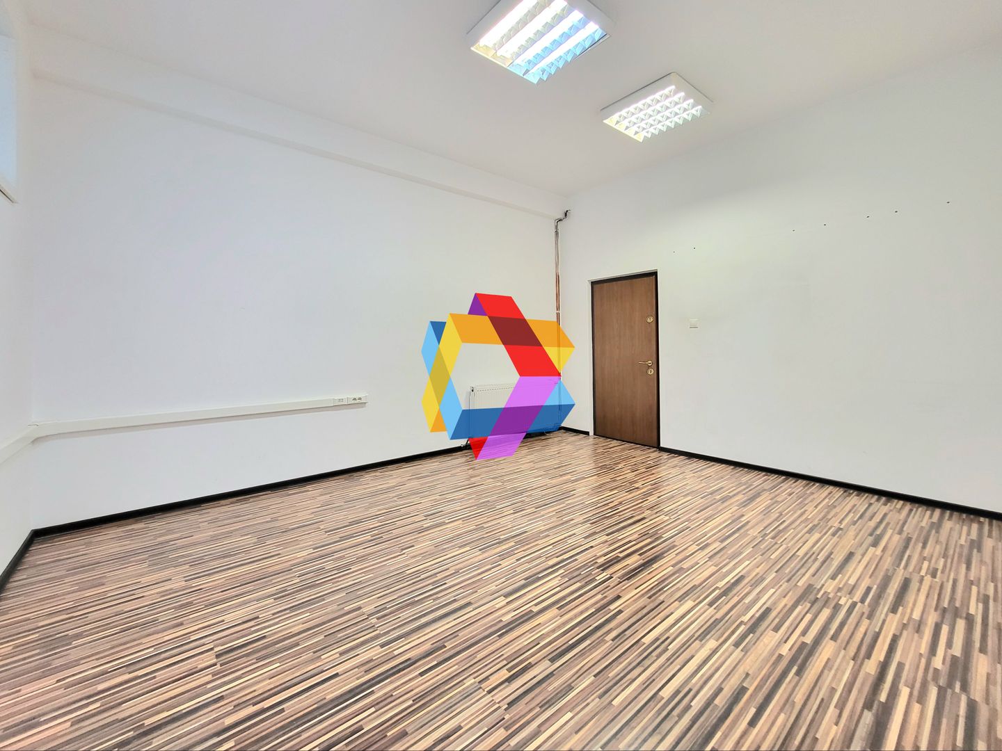 Spatiu birouri de închiriat Brasov - 137 mp # plus-imo.ro - Poză 5