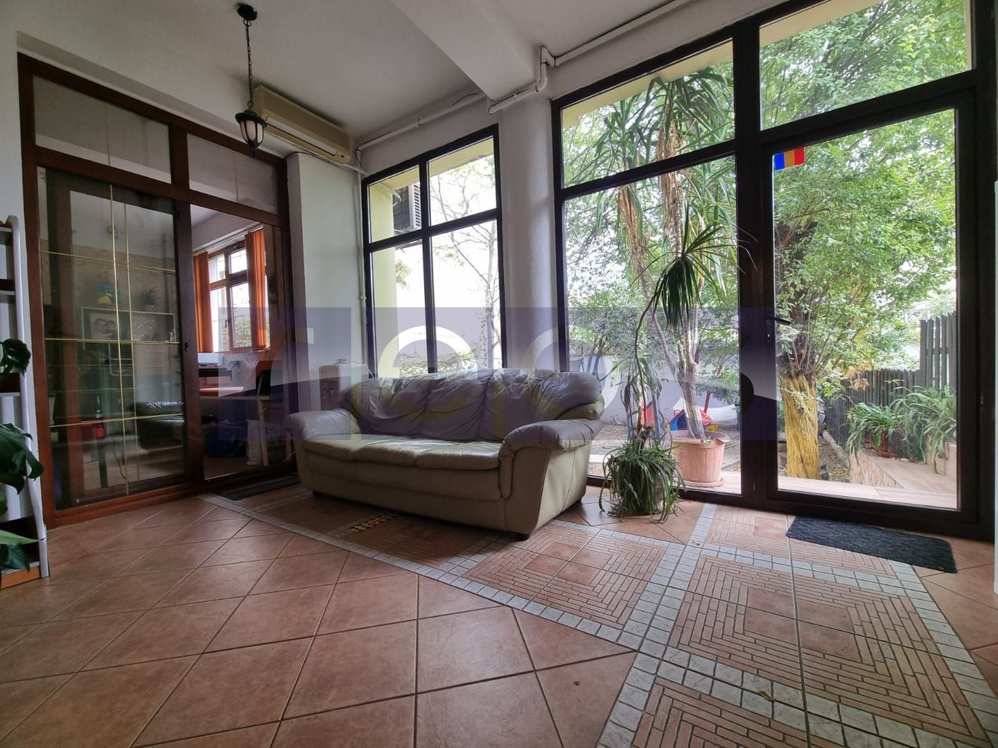 DE INCHIRIAT VILA  D+P+1+2 + CURTE | ZONA PARCUL CAROL - Schiță 2