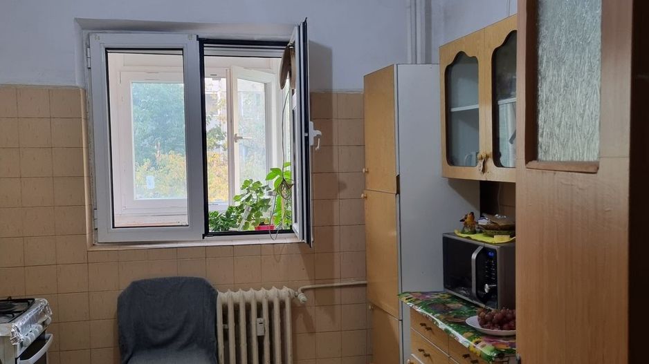 Vanzare Apartament 3 camere, 2 bai, 65 mp utili, decomandat – Piața Rahova - Poză 4