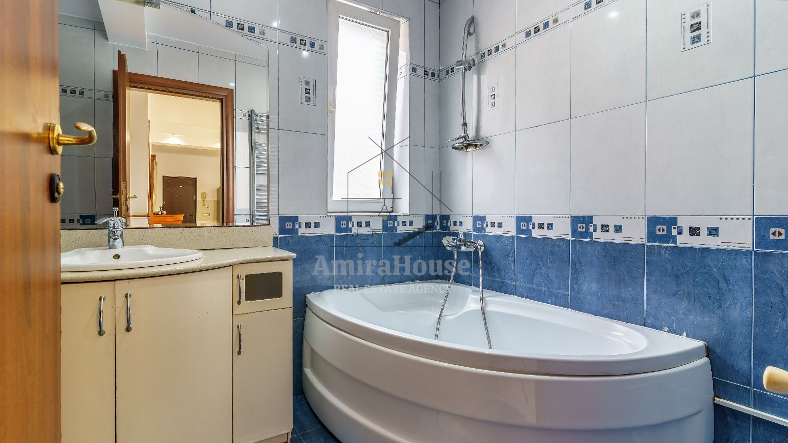 Apartament 100 mp si 2 balcoane cartierul Buna Ziua - Poză 8