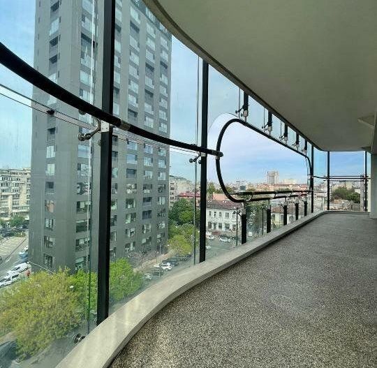 Spatiu office in cladire de birouri - Poză 5