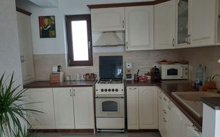 Casă individuală 3 camere de vânzare | Tunari | curte proprie - Poză 7