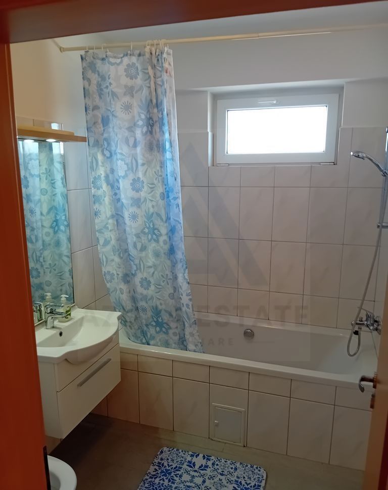 Apartament 3 camere balcon 5 mp si parcare privata zona Turnisor - Poză 8