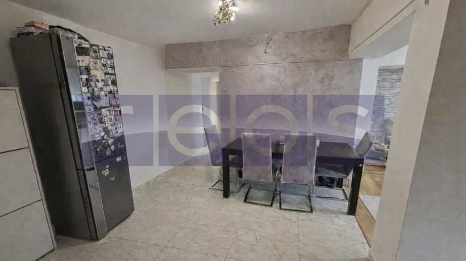 VANZARE 3 CAMERE | ZONA DECEBAL - Poză 6