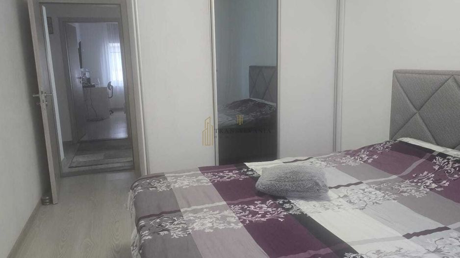 Apartament 3 camere, 55 mp zona Selimbar - Poză 3