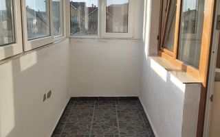 Apartament 90 mp+2 balcoane-etaj 1-curte, parcare-C. Moldovei - Poză 8