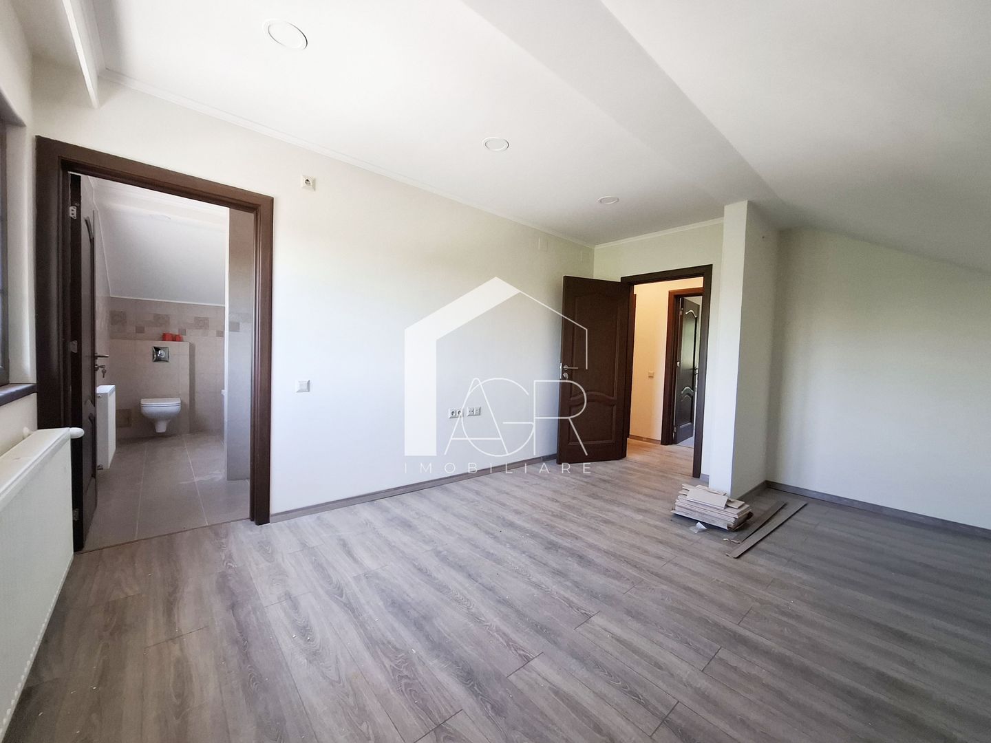 Casa P+M, cu 4 camere, Paulesti - Poză 13