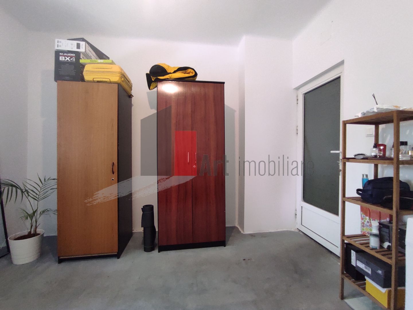 Vânzare apartament 4 camere în vilă Calea Călărașilor - Str. Traian - Poză 1