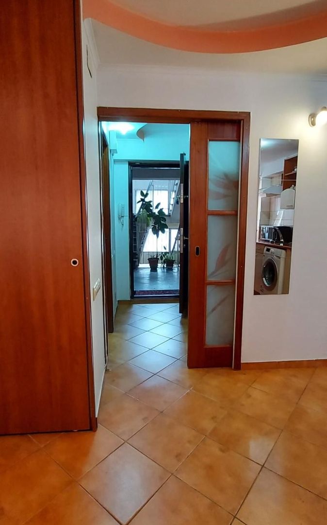 Garsoniera de vanzare | bloc reabilitat | et. 7 | Sebastian - Poză 2