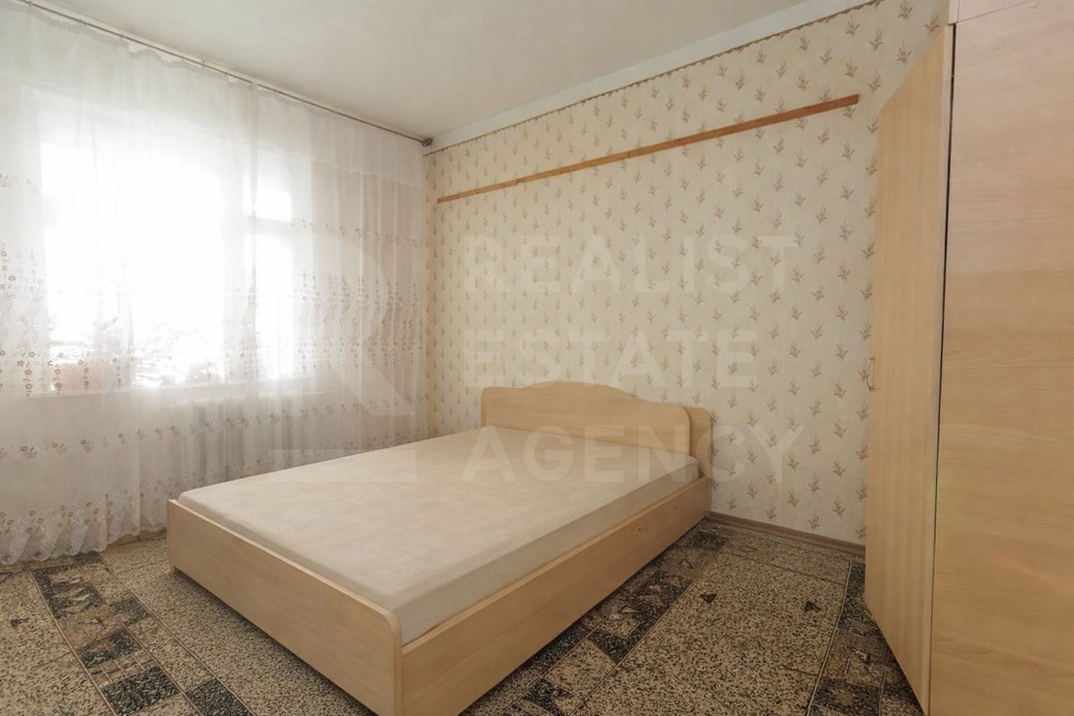 Vânzare, apartament, 3 camere , str. Alba Iulia, Buiucani - Poză 1