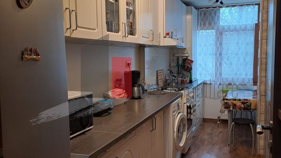 Vânzare apartament 2 camere cu centrală - Str. Progresului - Veseliei - Poză 8