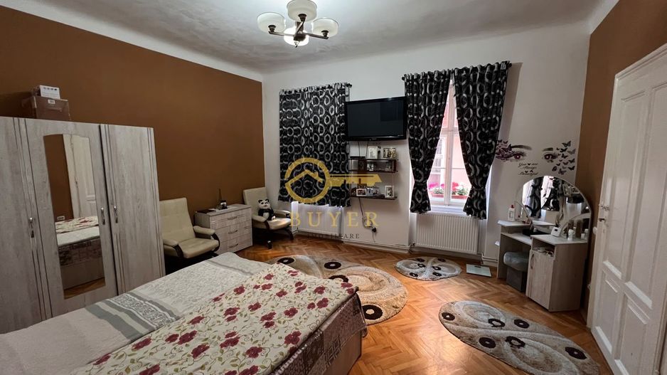 Apartament ultracentral - Poză 1