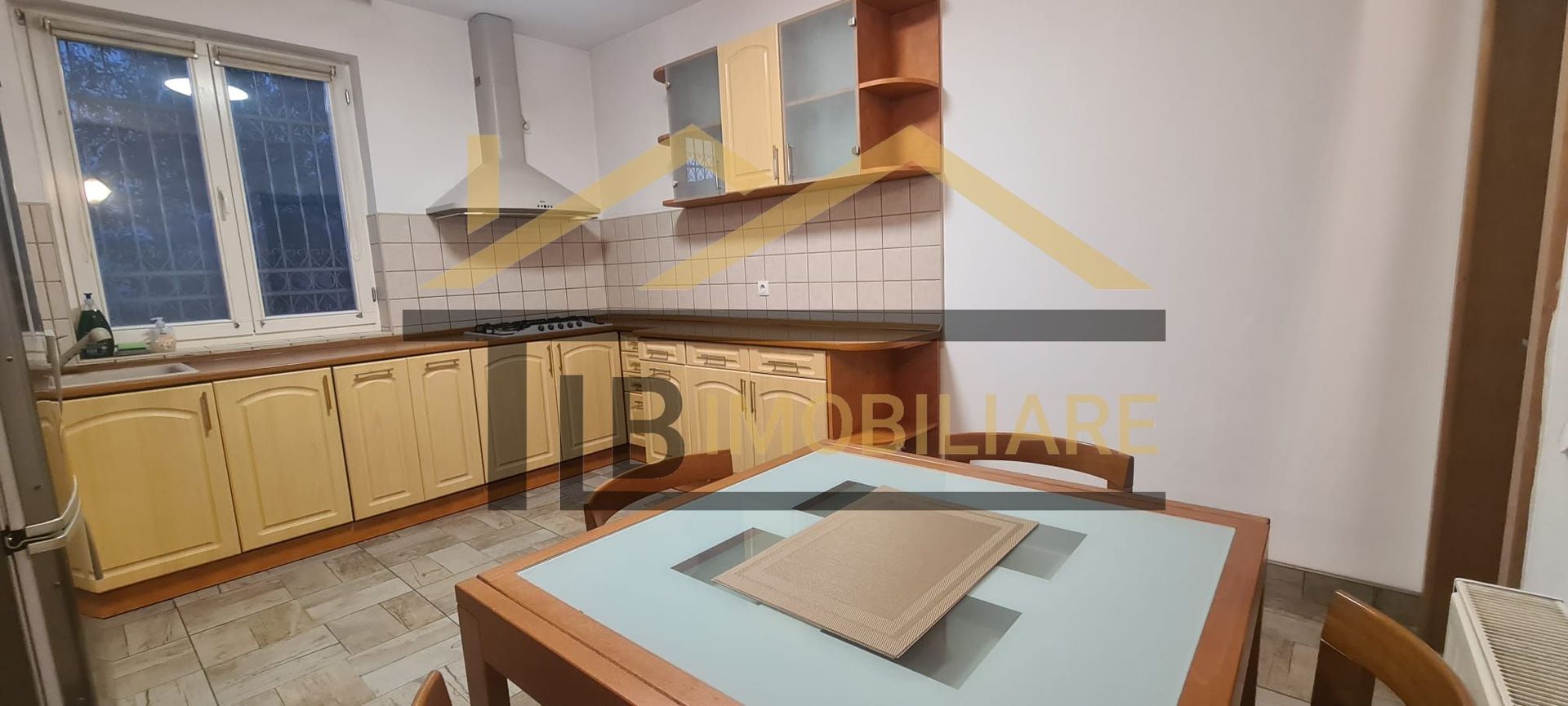 Casa de 4 camere, 240mp, garaj, Zona Dimitrie Cantemir - Poză 5