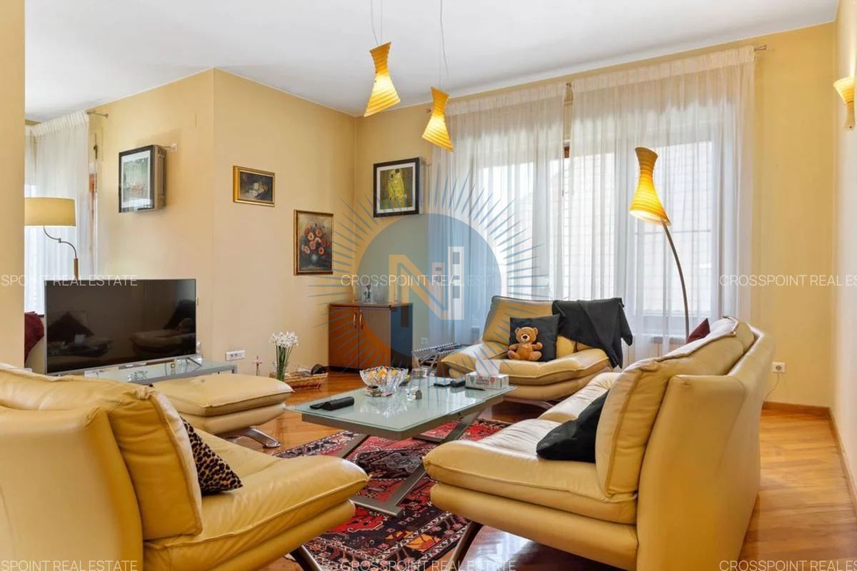 Apartament in vila Capitale plus Demisol - Poză 4