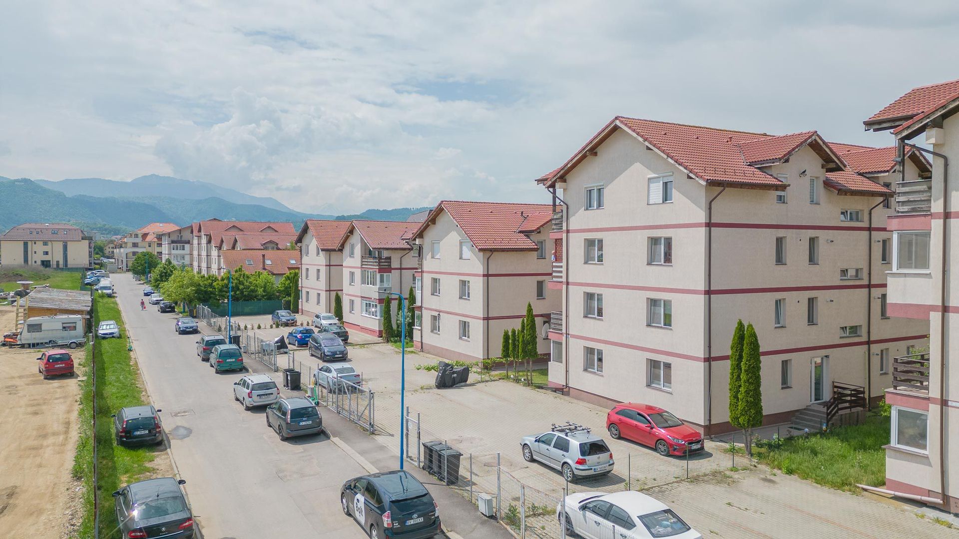 Apartament 2 camere mobilat si loc de parcare in Tractorul - Poză 14