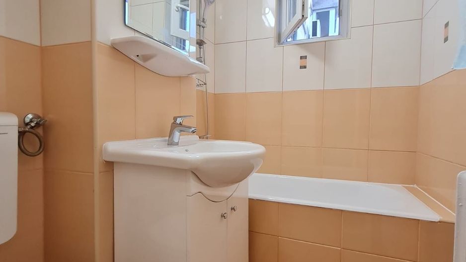 Apartament 4 camere la 5 minute de Piața Unirii - Poză 11