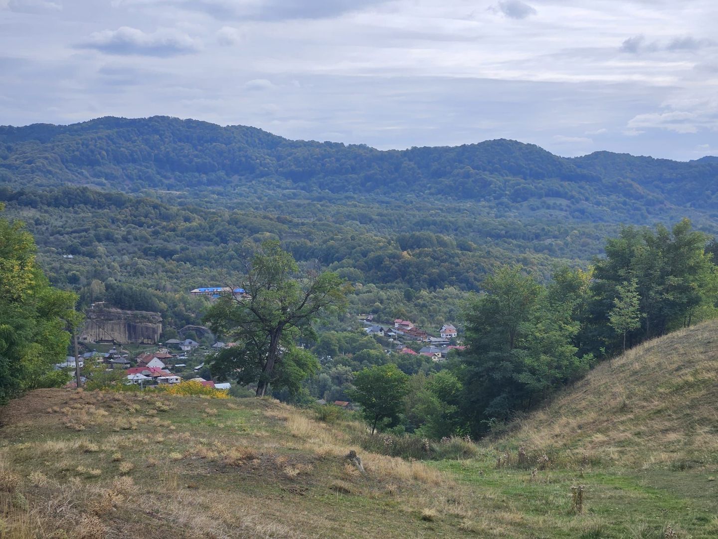 Teren intravilan, utilități, Corbi, Argeș – zonă turistică superbă - Poză 11