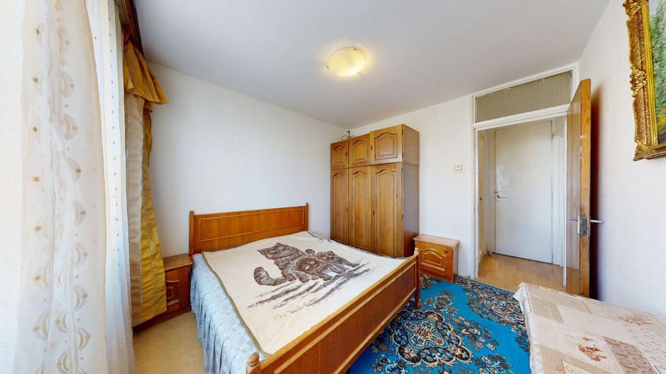5 min Metrou Crangasi Apartament 3 camere - Poză 4