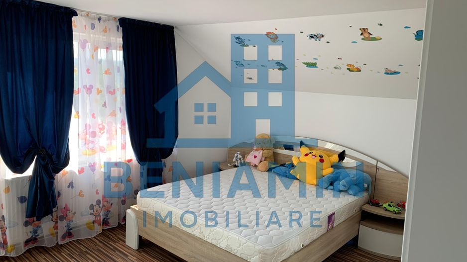 Casă spațioasă P+M de vânzare cartier Bordei - Poză 4