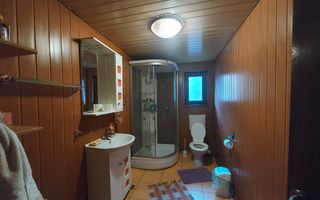 Casă | 260 mp utili | 1.100 mp teren | Râul Sadului | - Poză 12