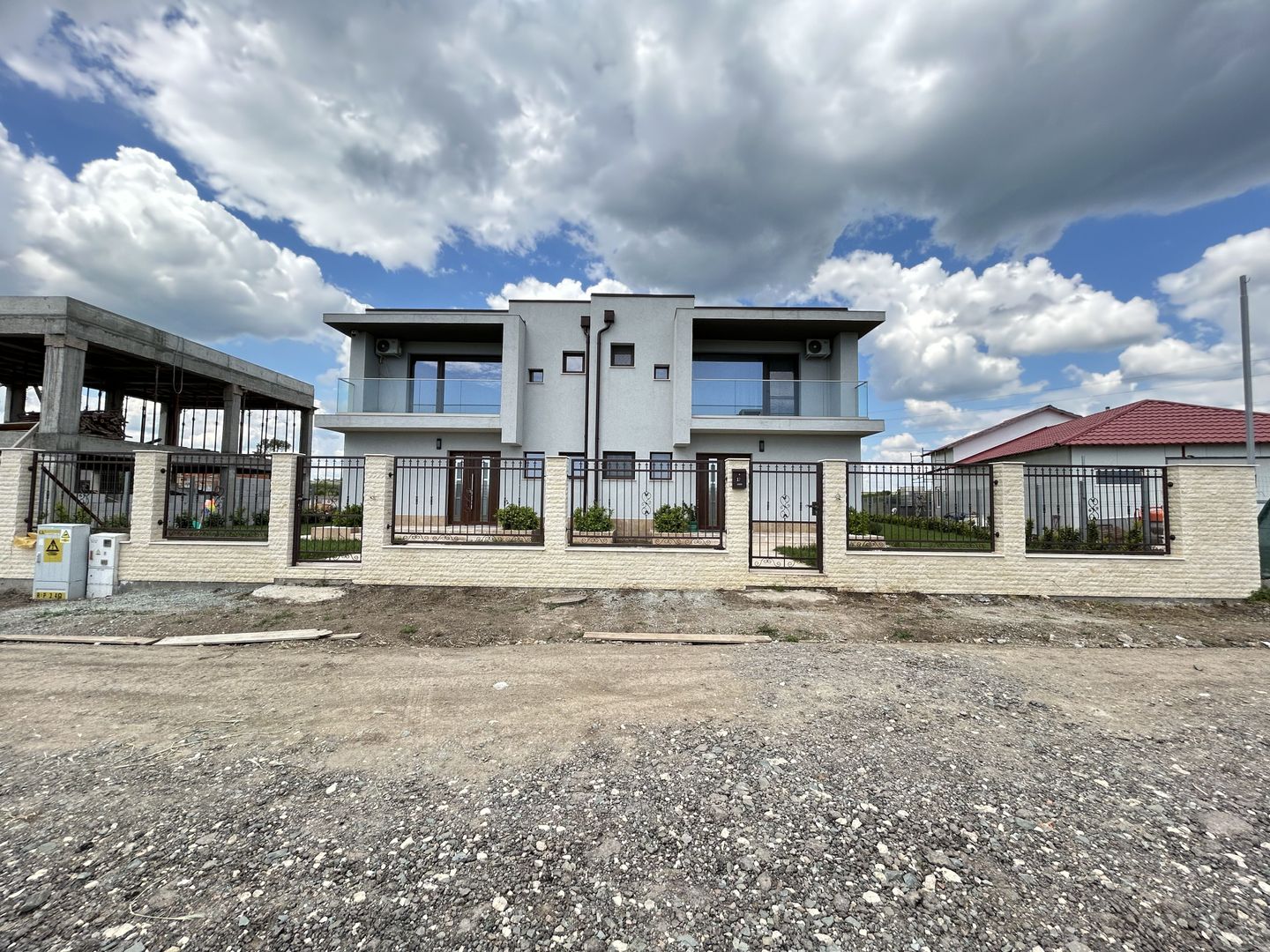 Duplex 10 camere Techirghiol ideal pensiune sau sediu firma - Poză 1