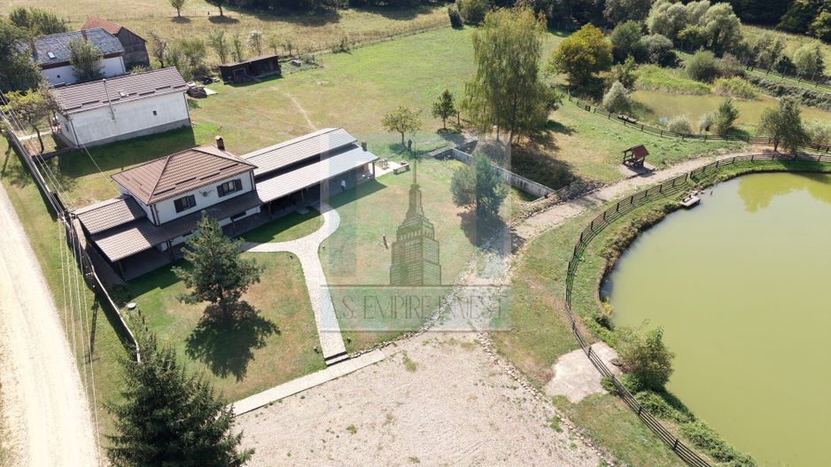 Complex Turistic activ,  2 lacuri ,teren 16800 mp -zona Valea Dobârlău - Poză 16