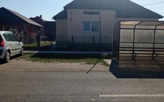 Casă de vânzare în Vetis - Poză 1