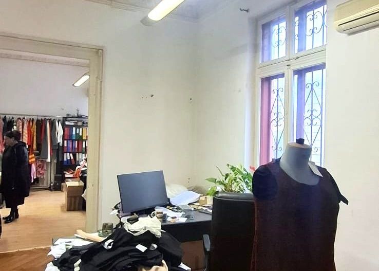 Sanctuar de Epocă: Reședință Grandioasă cu 10 Camere, Turn și Grădină - Poză 10