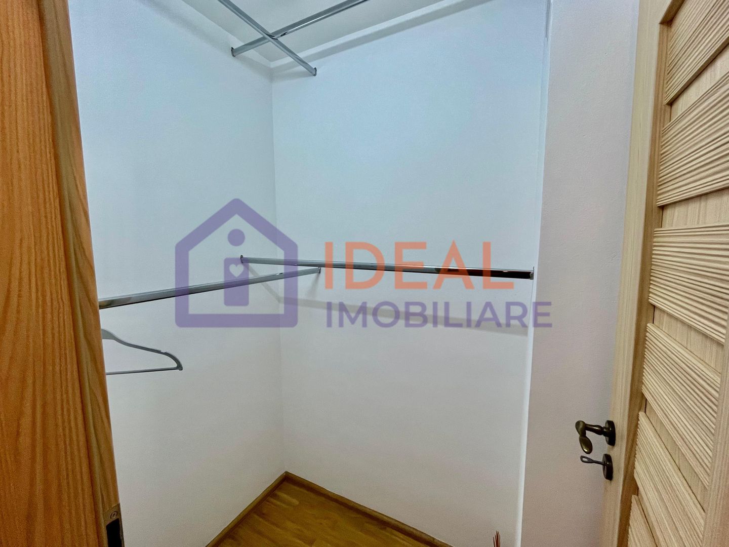 Apartament decomandat | 3 camere | zona Calea Dumbravii | 80mp - Poză 11