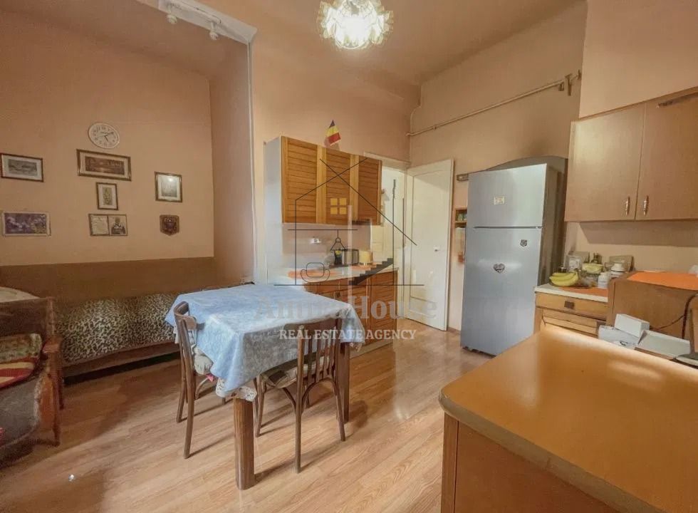 0% Cumparare Casa cu 3 camere in zona Ultracentrala 3 min de Parcul Central - Poză 9