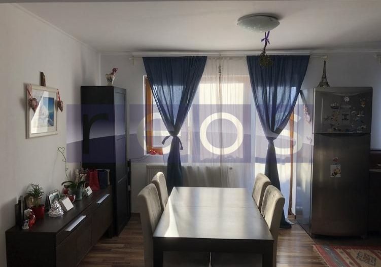 VANZARE VILA - P+2 EROII REVOLUTIEI -PARCUL CAROL -TINERETULUI - Poză 1