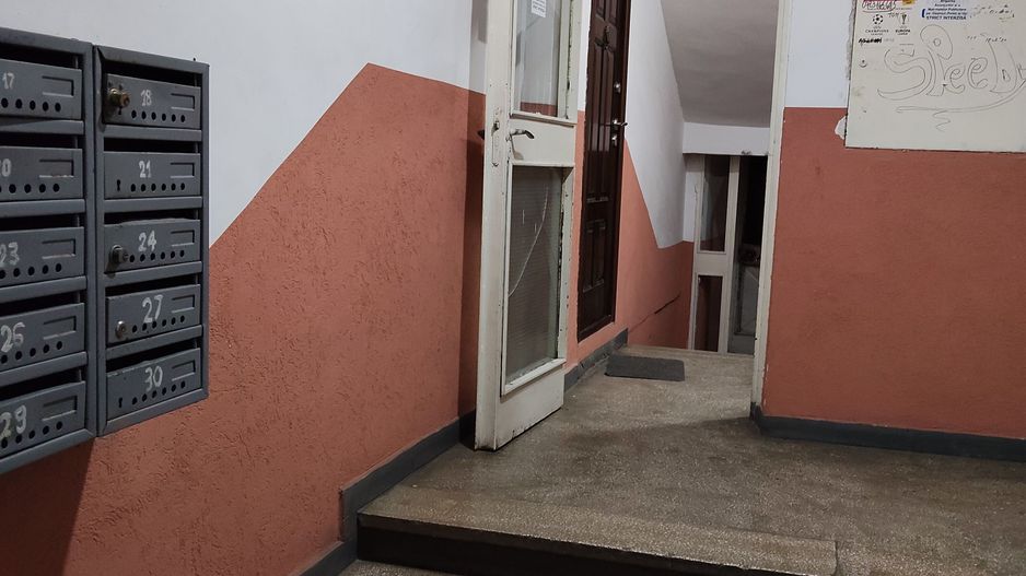 Apartament 3 camere zona Dristor - Rm Sarat - Poză 21