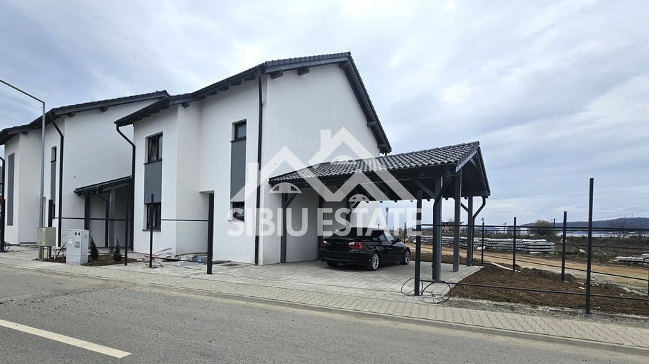 Casa Sibiu 4 camere, 2bai, terasa, carport, locatie Selimbar - Poză 17
