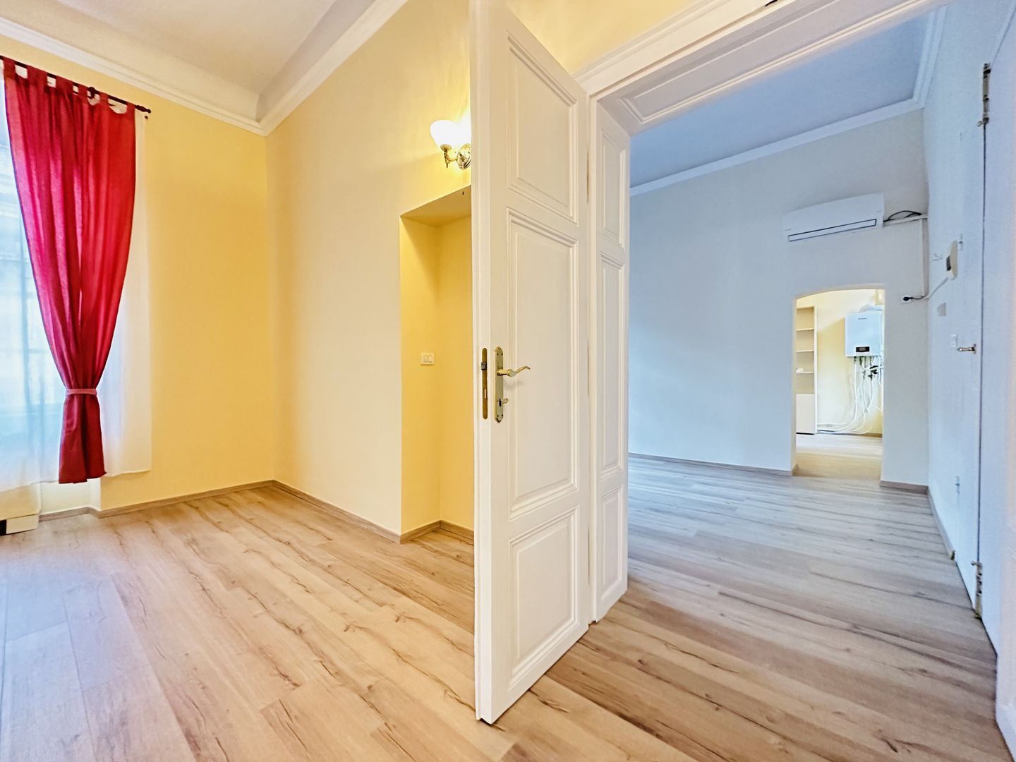 Spațiu Birouri de Închiriat cu Vedere Minunată în P-ta Unirii, Com 0% - Poză 7