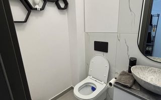 Apartament 3 camere complet renovat - Poză 4