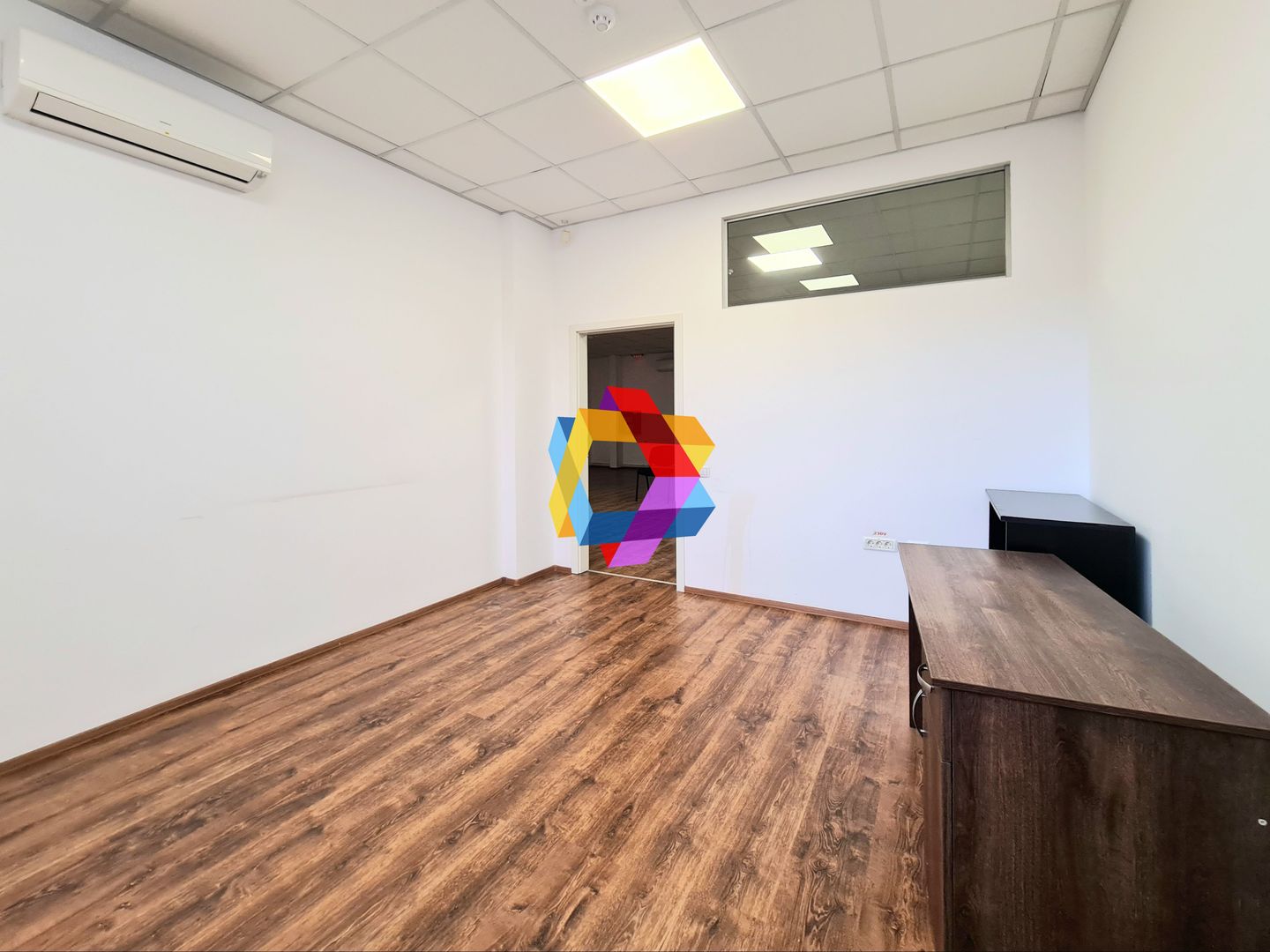 Spatiu birouri de închiriat Brasov - 220 mp # spatii-comerciale-brasov.ro - Poză 6