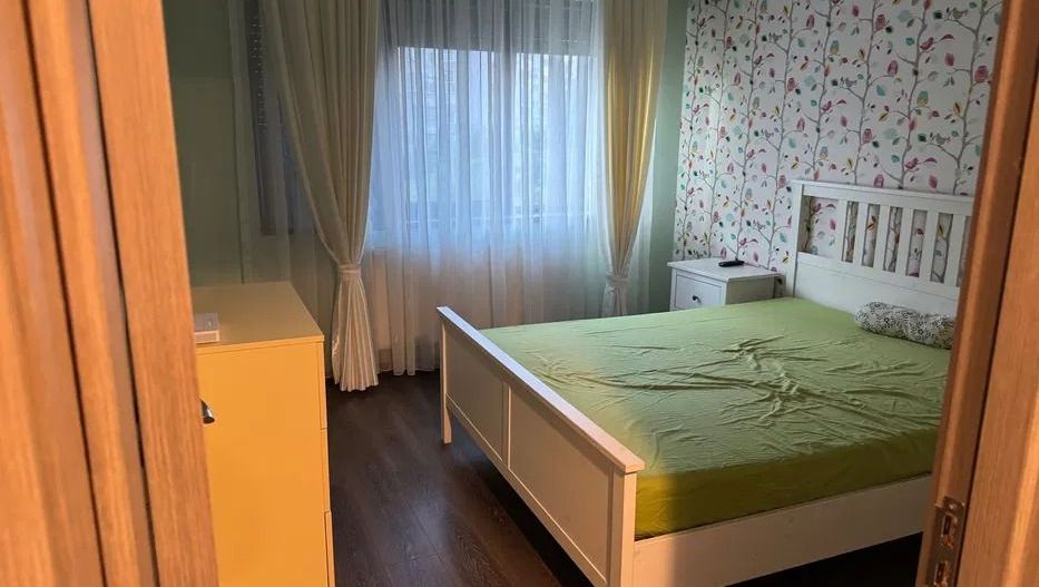 AP. 2 CAMERE PLAZA RESIDENCE, BLOC NOU, BUCATARIE INCHISA, METROU - Poză 3
