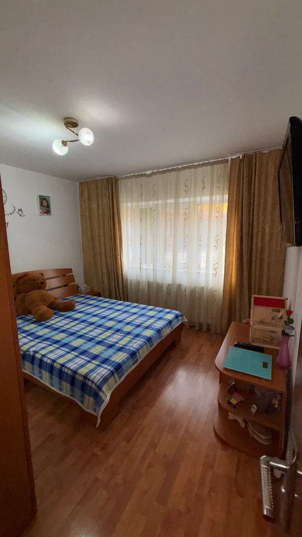 Apartament de vânzare 4 camere in Alba Iulia. - Poză 4