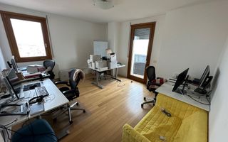 Birouri , cladire noua, zona centrala - Poză 2