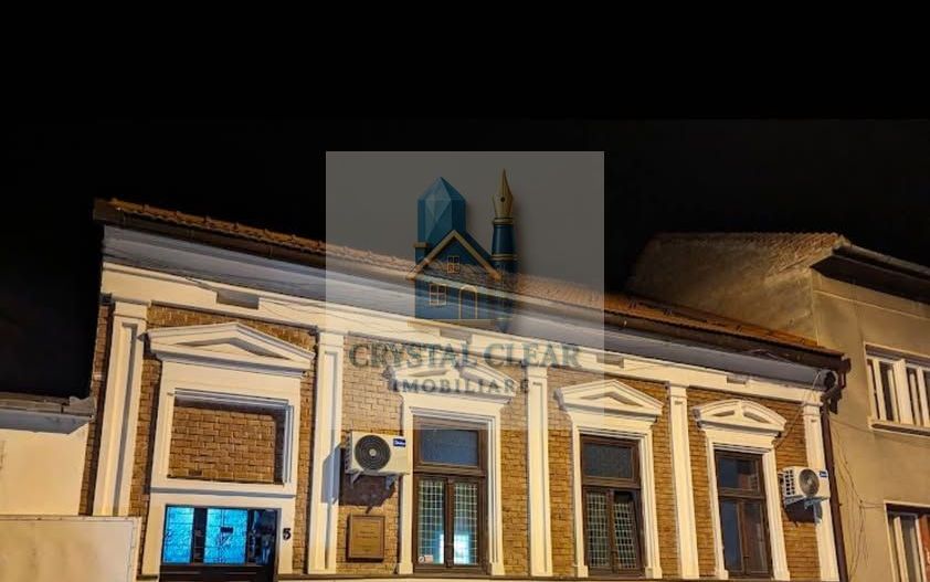 Casă zonă Centrală - Poză 1