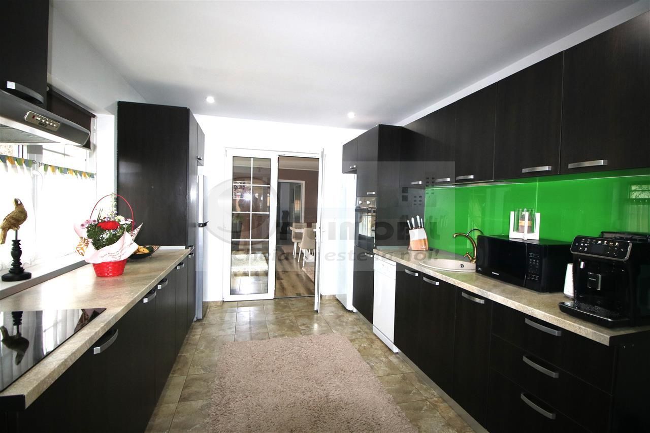 MIROSLAVA CASA EXCLUSIVISTA LA CHEIE LUX STIL MEDITERANEAN MOBILATA - Poză 16